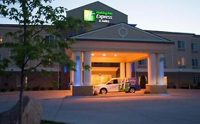 Holiday Inn Express & Suites Northwood By Ihg